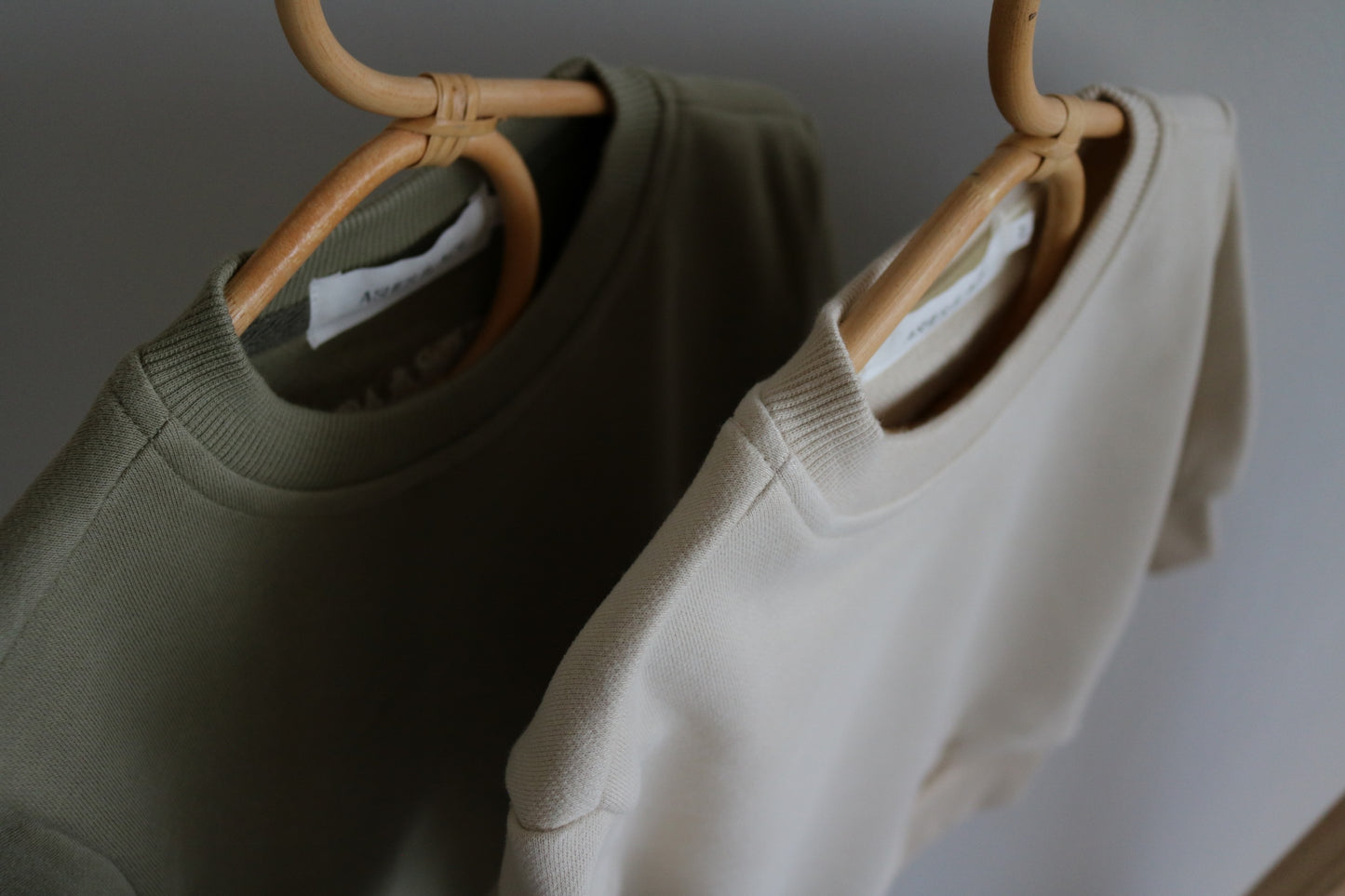 Kids Sweatshirt in Sage