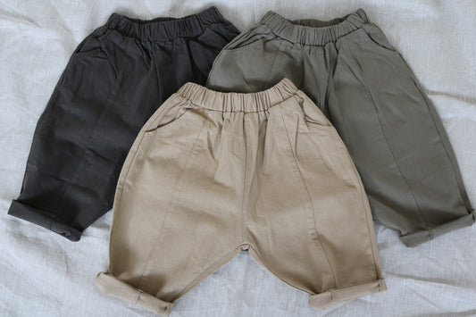 Balloon Trousers in Khaki