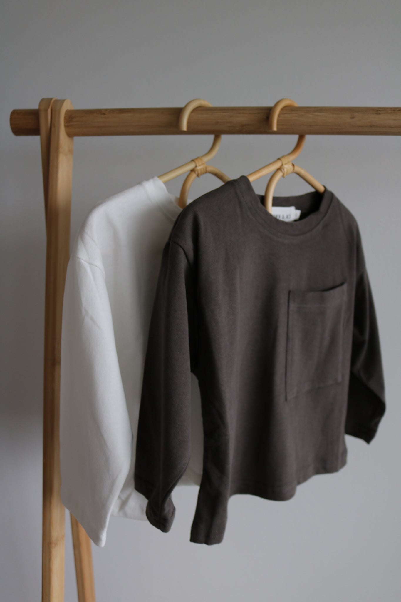 Oversized Pocket Tee in Charcoal