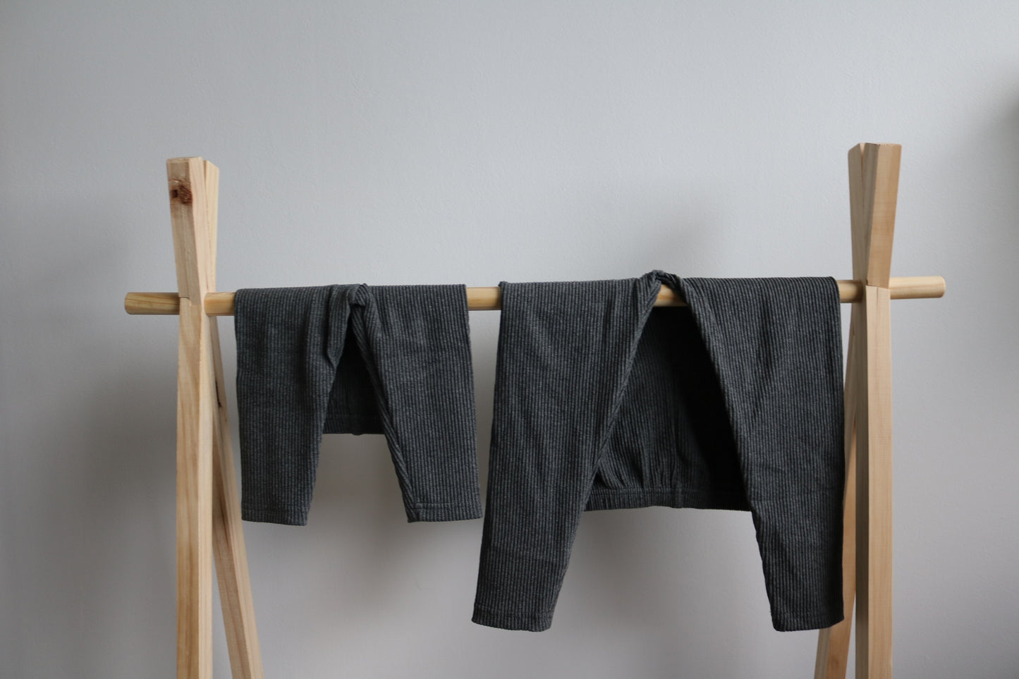 Leggings in Charcoal