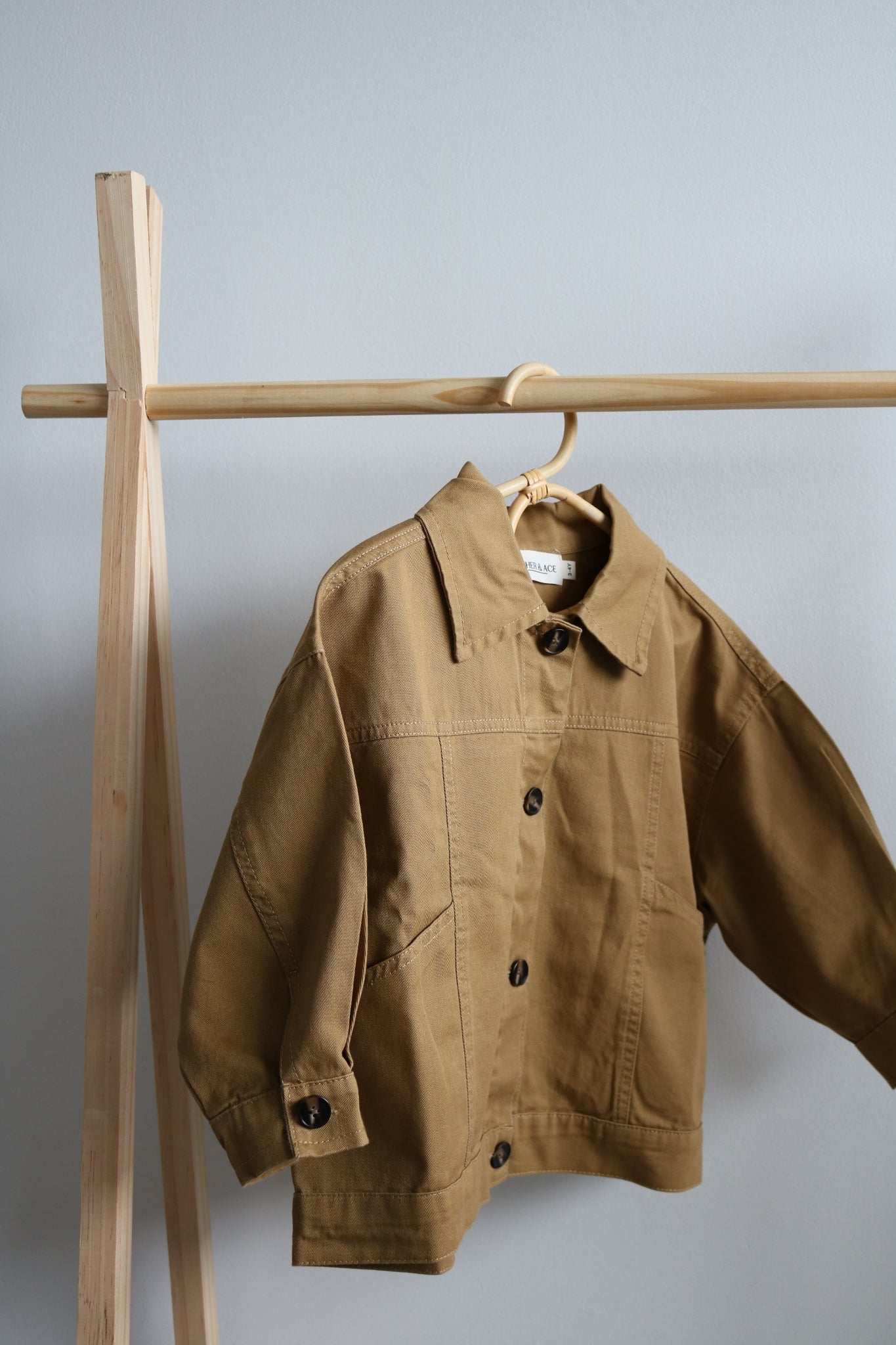 Light Summer Jacket in Tan