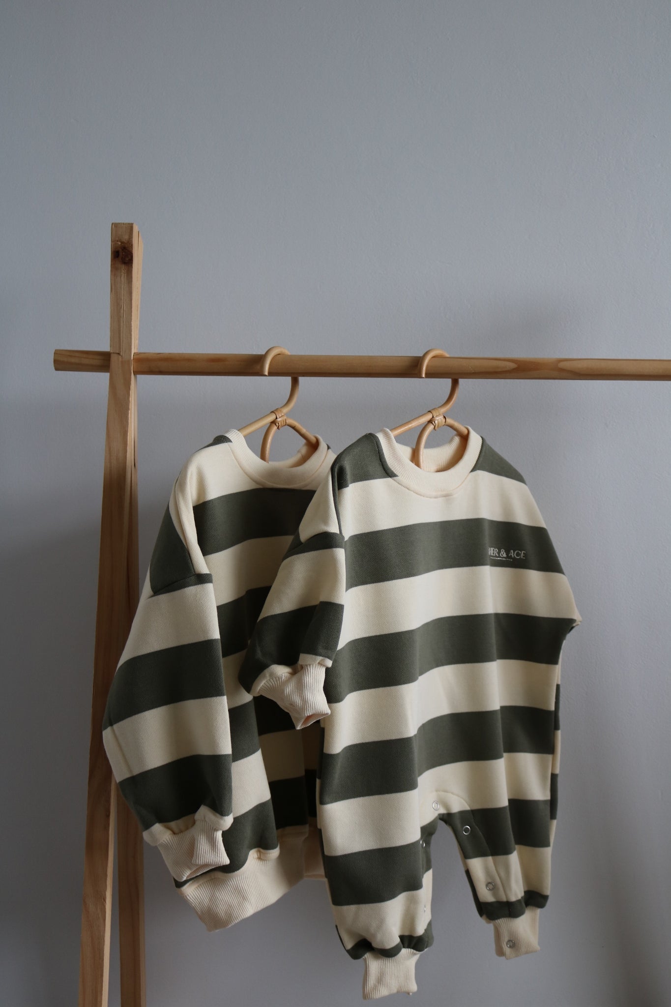 Khaki Green Cotton Striped Sweatshirt