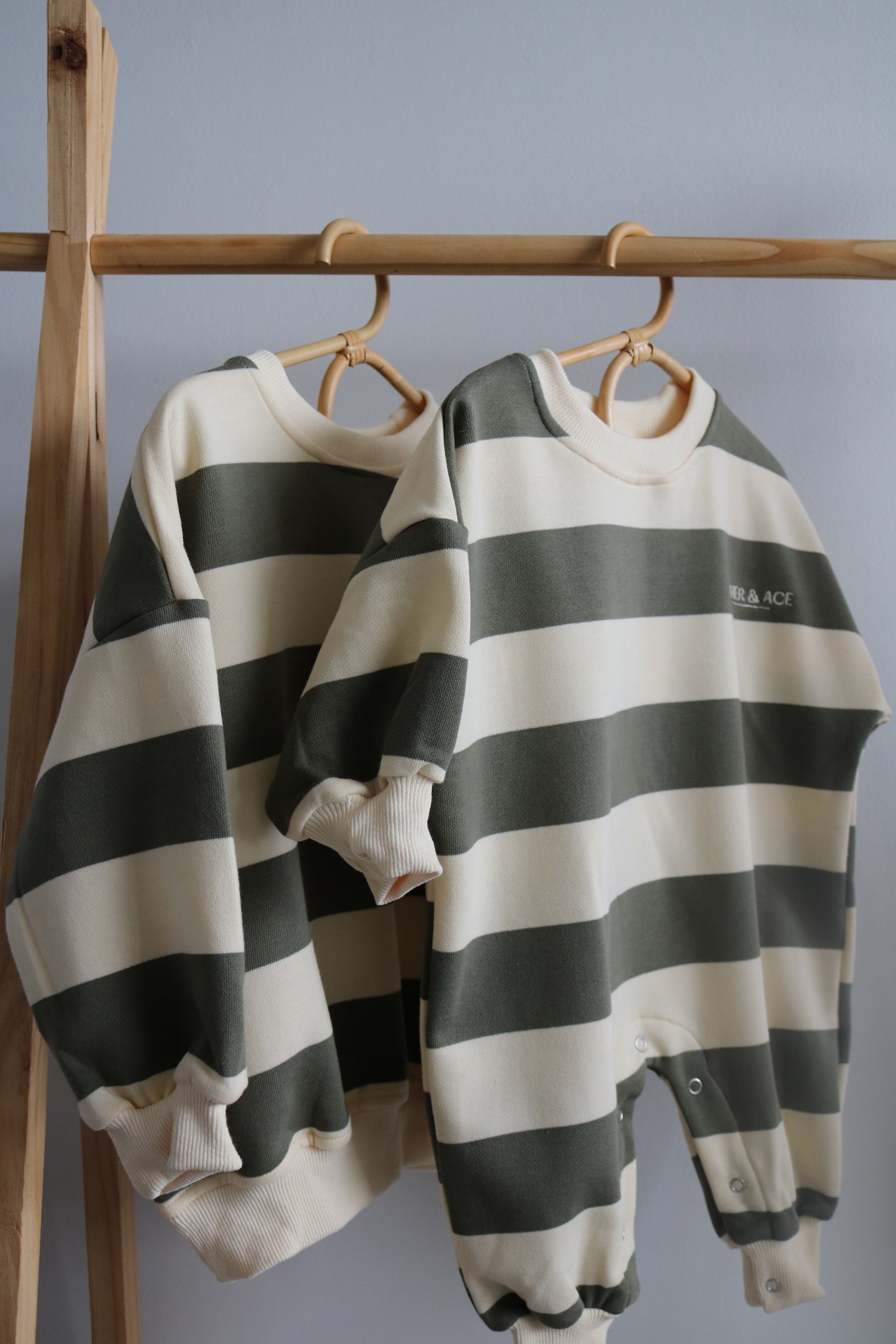Khaki Green Cotton Striped Sweatshirt