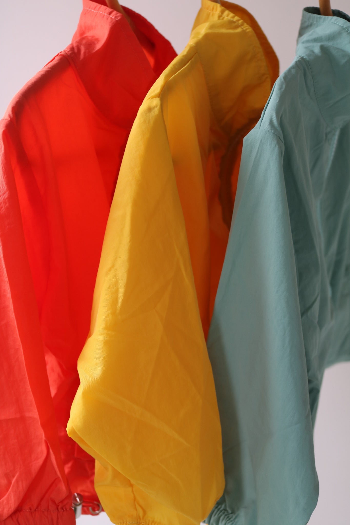 Windbreaker in Orange