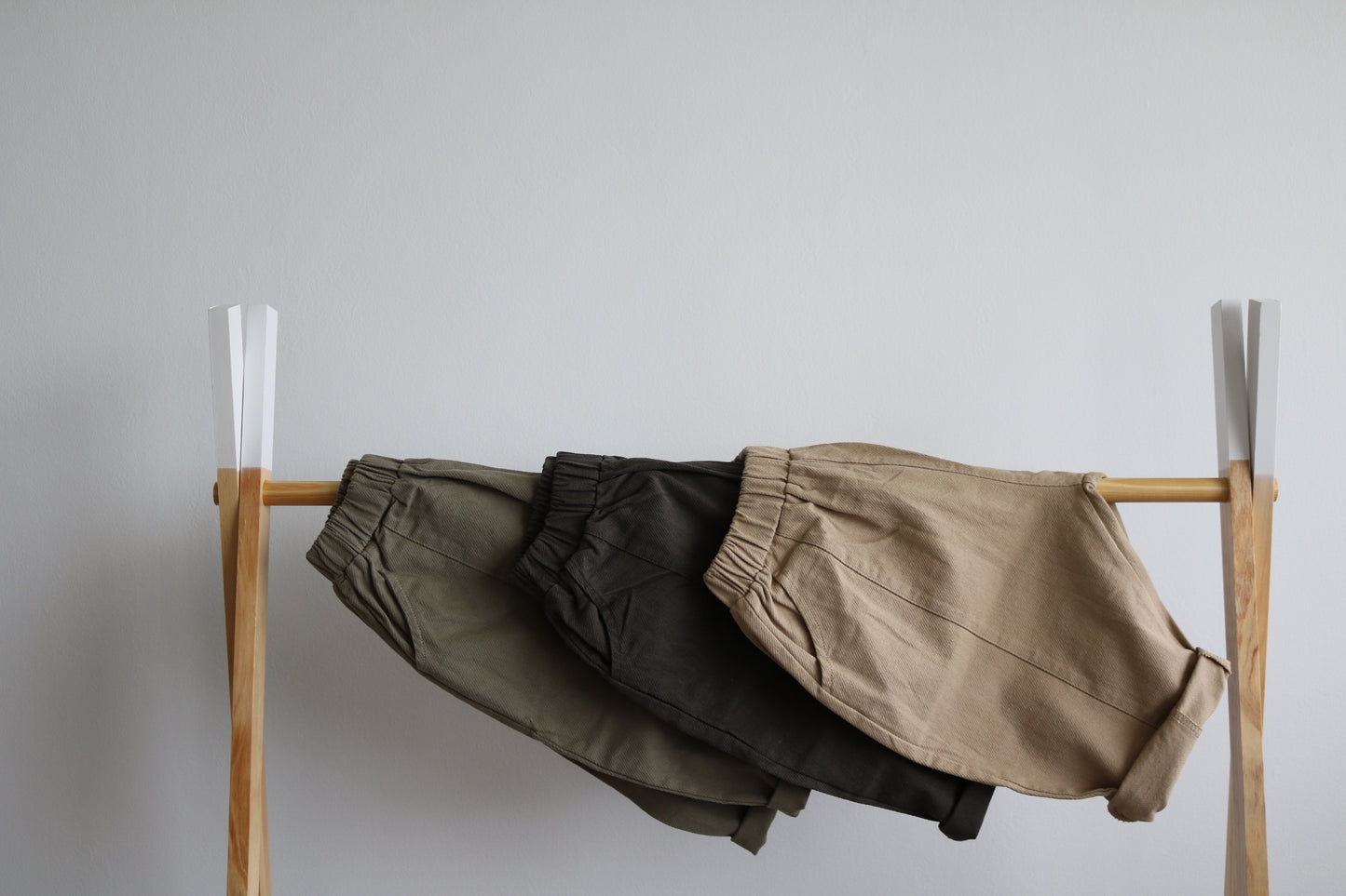 Balloon Trousers in Charcoal